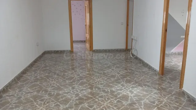 Se vende casa con bajo comercial — 4