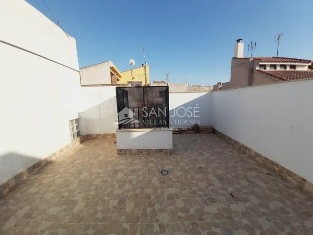 Se vende casa reformada en 2017 en pleno centro historico de Aspe — 11