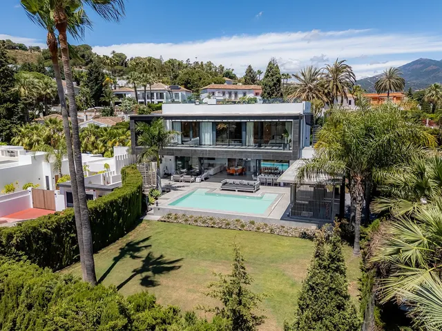 Chalet 4 habitaciones 553m² en venta - Marbella - foto 3