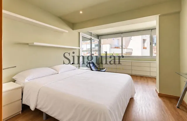 Ático con gran terraza en finca modernista de Sarrià — 9
