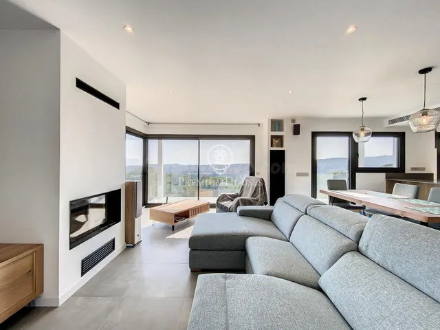 Nueva promoción de vivienda unifamiliar en venta y con vista - foto 2