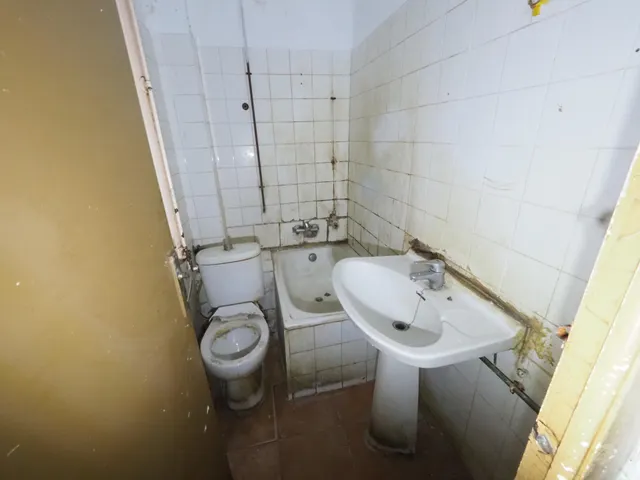 SE VENDE PISO EN PINEDA DE MAR, ZONA CENTRO — 15