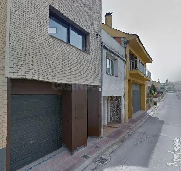 Se vende casa CESIÓN DE REMATE en C/ CERVANTES en Cassà de l - foto 2