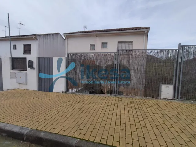 Casa adosada sin posesión en Urbanización Los Encinares, Alc - foto 2