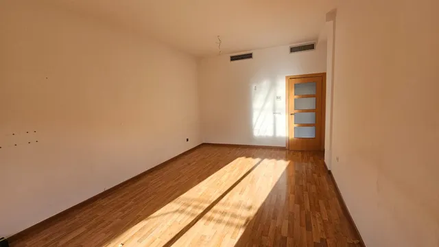 CASA ADOSADA CON GARATGE I TRASTERO EN VILAJUÏGA — 8