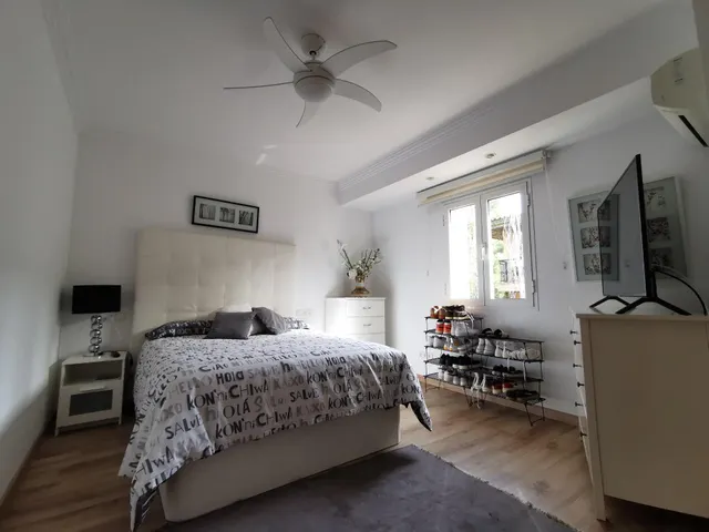 CHALET CON LICENCIA DE ALQUILER VACACIONAL — 27