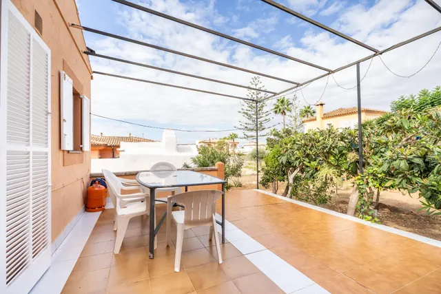 Chalet con amplio jardín y posibilidad de doble vivienda — 27