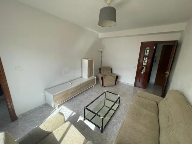 APARTAMENTO CON COCHERA EN MONTÁNCHEZ - foto 2