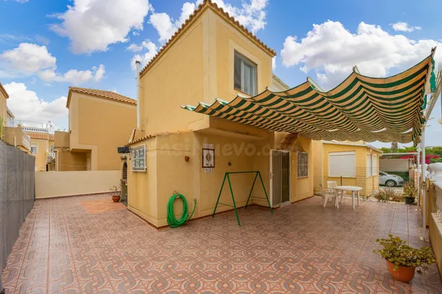 Villa 3 habitaciones 73m² en venta - Torretas