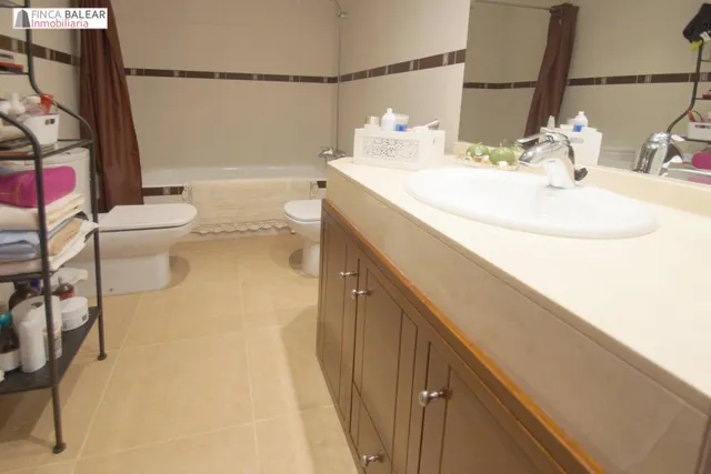 MAGNIFICO ATICO DUPLEX CON TERRAZA UBICADO EN SANTA MARIA — 19