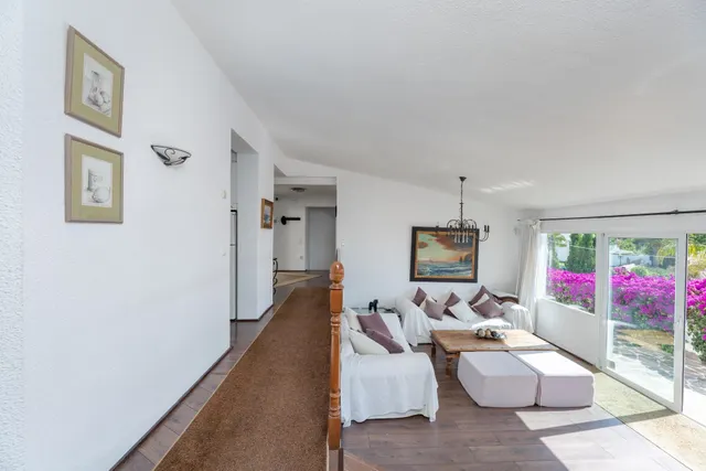 Casa con impresionantes  vistas al mar y — 8