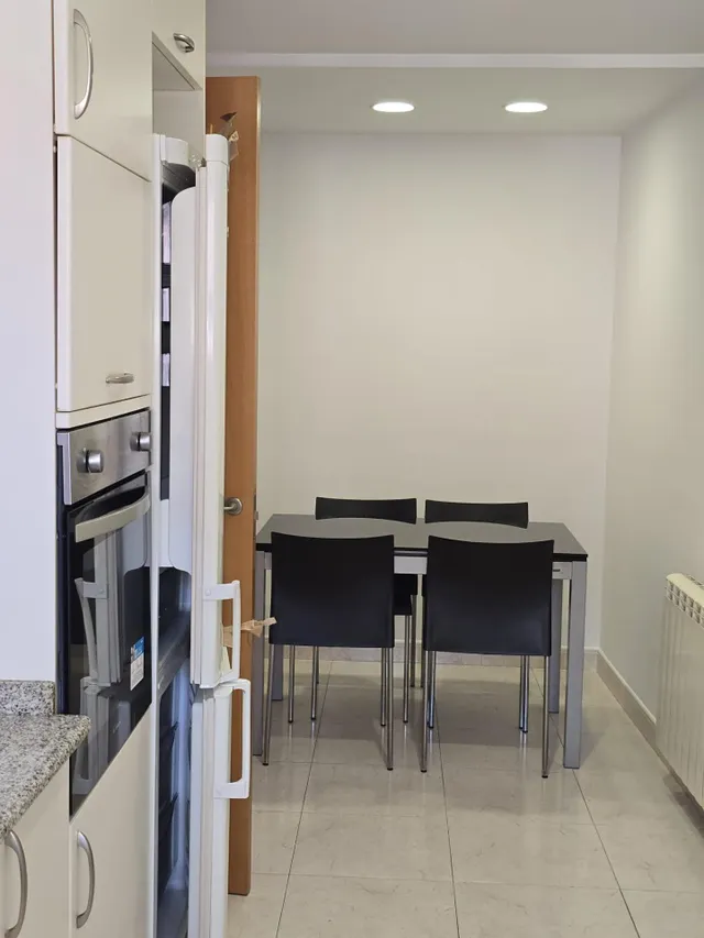 Piso impecable amueblado 4 hab — 19