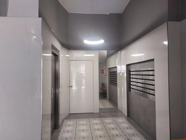PISO EN LA CALLE QUART — 7