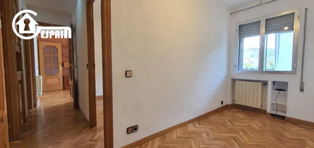 Grupo GESPAIN ACTIVIDADES INMOBILIARIAS promociona piso en venta de 3 habitaciones en zona LAS ÁGUILAS-PARQUE EUROPA — 30