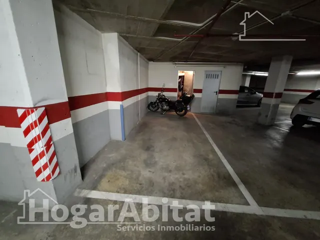 Amplio y exterior con piscina, garaje y trastero — 41