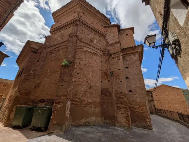 CASA DE 316m2 construidos en el bonito pueblo de Moros, proximo a Calatayud — 49