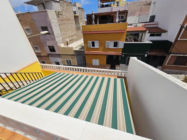 Chalet adosado en venta en Calle Misericordia — 4
