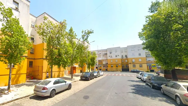 Venta piso en Sevilla — 3
