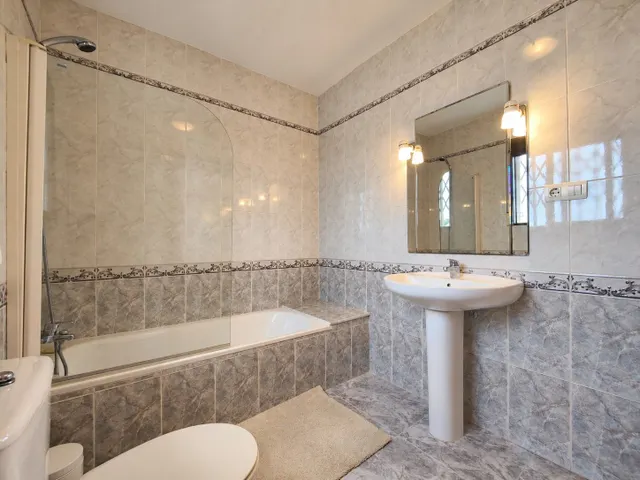 Casa 5 habitaciones 155m² en venta - Habaneras — 46