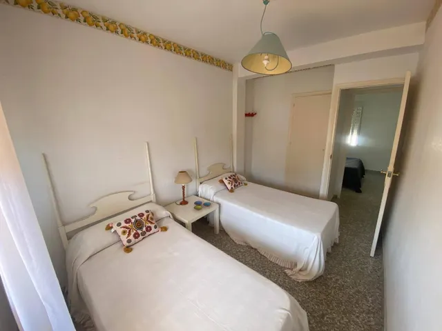 Estupendo apartamento a unos pasos de la playa, idoneo como vacacional — 23