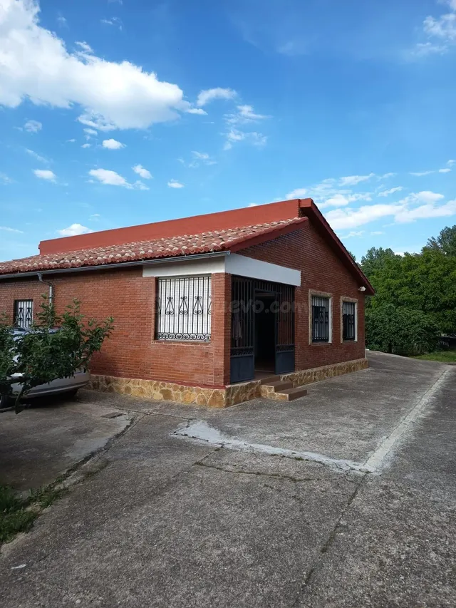 MONCASA VENDE Parcela en Ctra. Carrión — 3