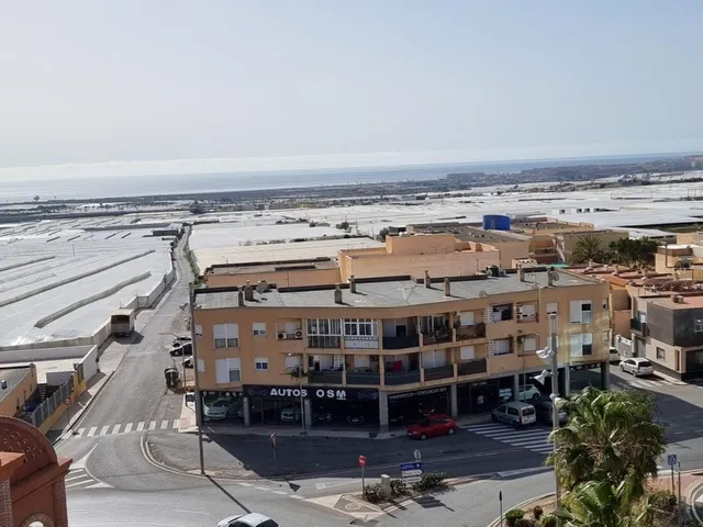 Ático con encanto: Vistas al mar, comodidad y céntrico — 7