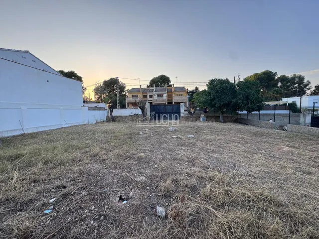 Parcela en venta - La Cañada
