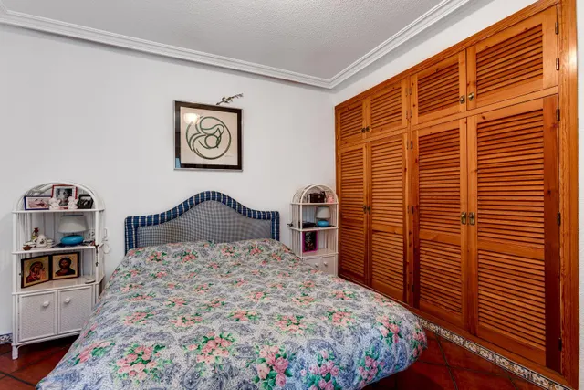 En Venta Villa de Lujo en San Luis Torrevieja — 24