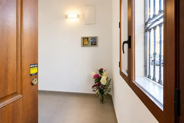 Vivienda en dos alturas con terraza privada y pérgola en Alaquàs — 7