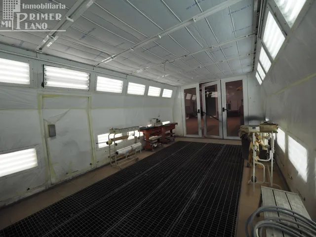 Amplia Nave Industrial en Tomelloso - Oportunidad Única por €650,000 — 17