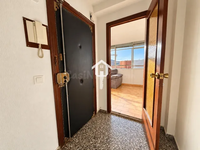 ÁTICO EN EXCLUSIVA TOTALMENTE REFORMADO DE 56 M2 CON TERRAZA - foto 2