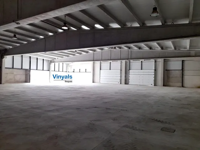 Nave diáfana para uso comercial! - foto 4