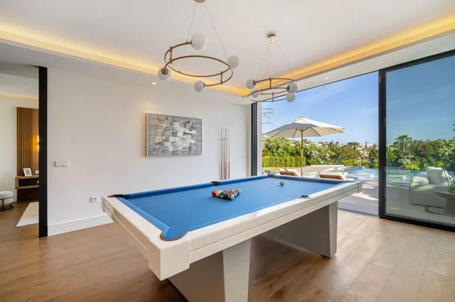 Villa 6 habitaciones 789m² en venta - Los Naranjos — 18