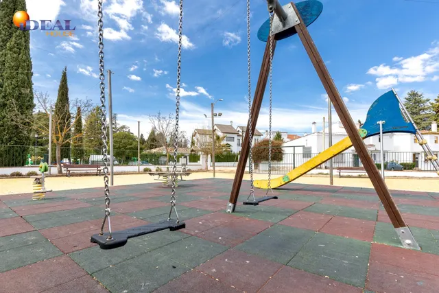 EXCLUSIVO TERRENO EN VENTA EN ALBOLOTE — 39