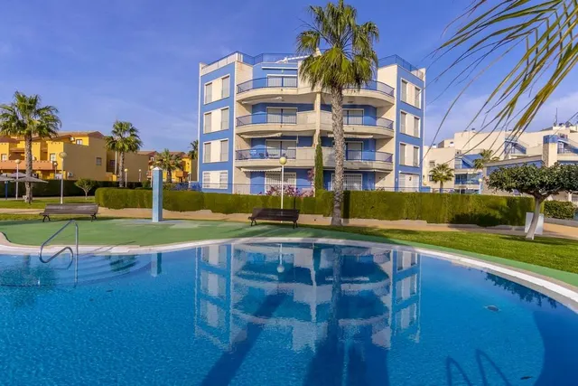Apartamento en Aguamarina con vistas al mar — 23