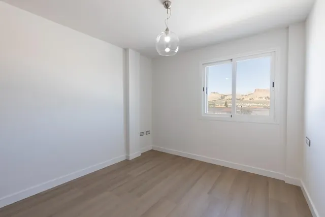 FANTÁSTICO ÁTICO EN EL CENTRO DE ALBOLOTE — 15
