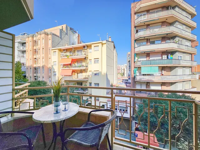 Piso 4 habitaciones 129m² en venta - El Clot — 5