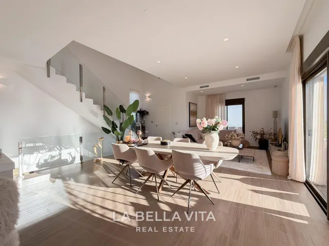 Villa moderna con sótano y piscina privada en venta en Finestrat - Benidorm — 17