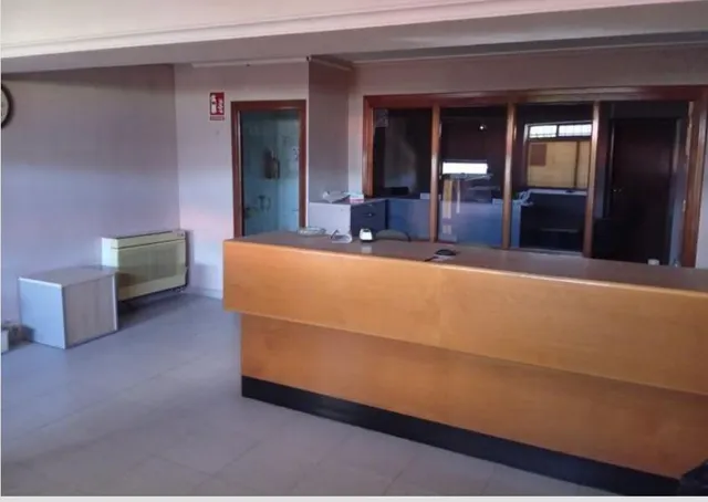 Local en venta en  Casas del Castañar, Cáceres — 4