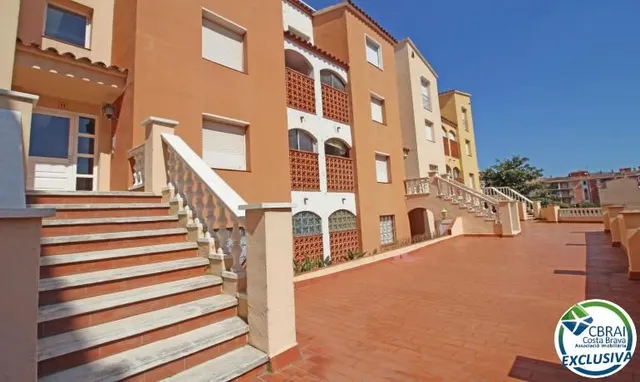 GRAN RESERVA Magnífico apartamento reformado con licencia turística, cerca de la playa y con piscinas y jardines comun — 26