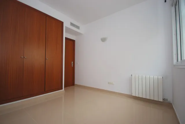 Piso muy cómodo y  acogedor en zona de la Bonanova  de Palma con vistas al mar . — 12