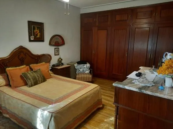 Magnifico chalet cercano al casco urbano — 37