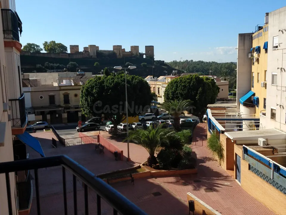 ESTUPENDO PISO EN ALQUILER PARA DOS PERSONAS