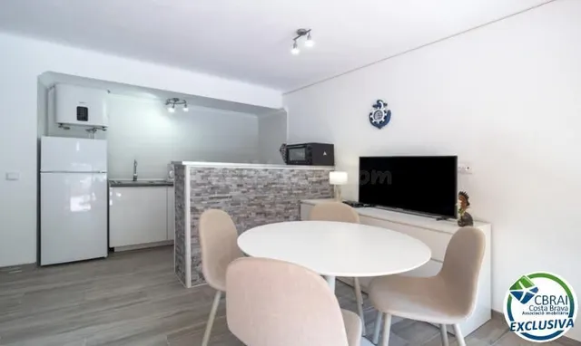 Precioso estudio reformado con gran terraza de 23m2 en el ce - foto 5
