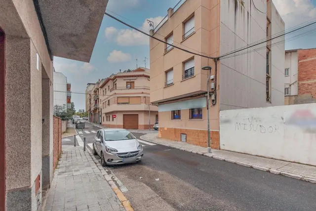 Parcela urbana con 510 m2t para proyecto residencial en el Vendrell — 8