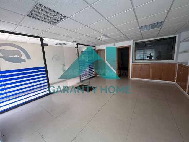 📍 SE ALQUILA DESPACHO CON OFICINAS INDEPENDIENTES EN ZONA VI - foto 2