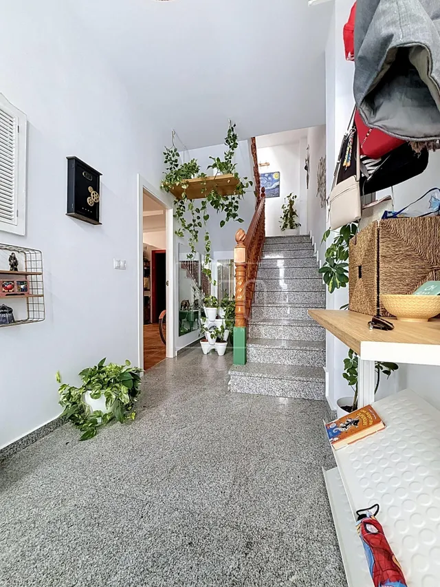 UNIFAMILIAR ADOSADO EN CALLE MAGALLANES, ZONA DE ZIDÍN, GRANADA. — 34