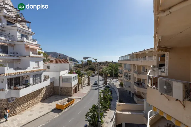 ¡exclusivo apartamento en primera linea de playa con reforma integral de alta gama! — 15
