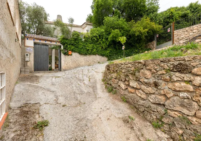Chalet con gran parcela en Cogollos — 31