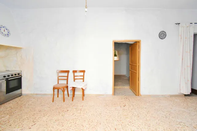 Casa a reformar en ejido norte con porche y zona de aparcamiento !!!! — 11
